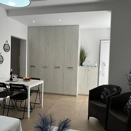 The Rhodes Marina Daire Rhodes City