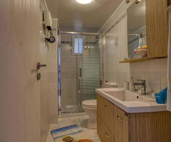 The Rhodes Marina Appartement *